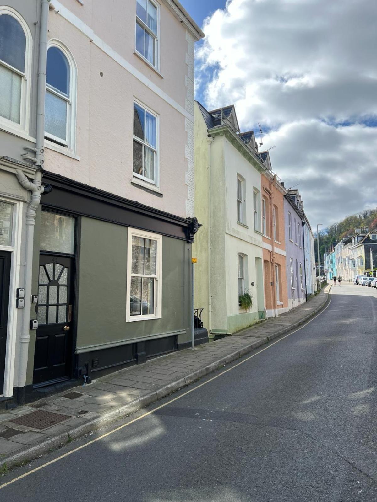 Villa Ferrymans Rest Dartmouth Esterno foto